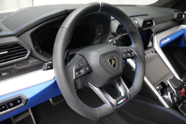 Used 2024 Lamborghini Urus S for sale Sold at Maserati of Westport in Westport CT 06880 17