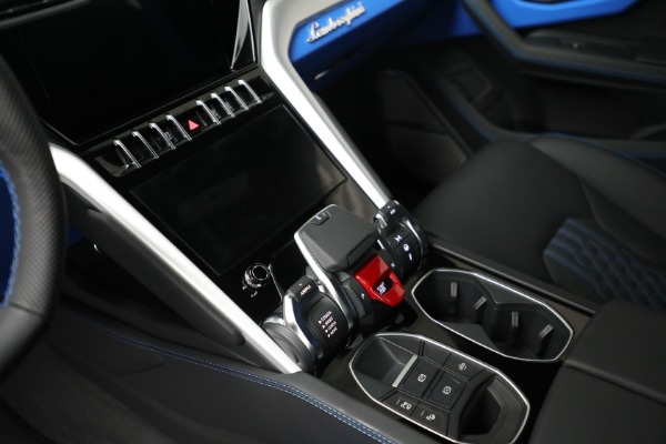 Used 2024 Lamborghini Urus S for sale Sold at Maserati of Westport in Westport CT 06880 18