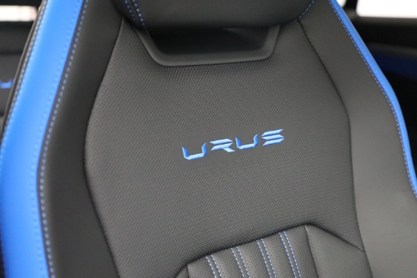 Used 2024 Lamborghini Urus S for sale Sold at Maserati of Westport in Westport CT 06880 24