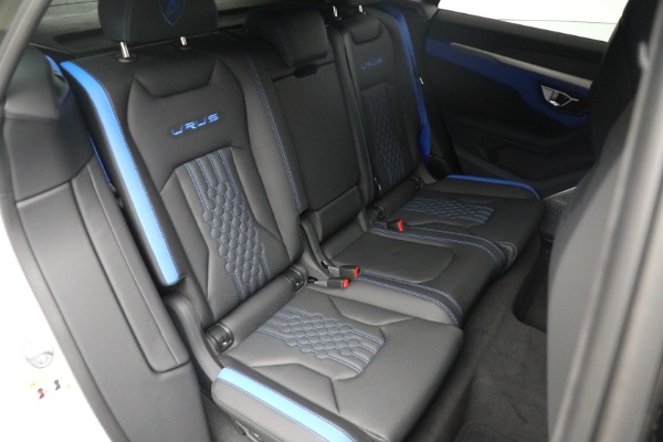 Used 2024 Lamborghini Urus S for sale Sold at Maserati of Westport in Westport CT 06880 26