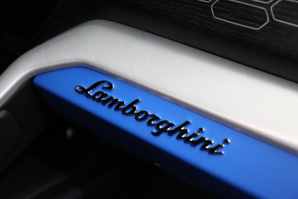 Used 2024 Lamborghini Urus S for sale Sold at Maserati of Westport in Westport CT 06880 27