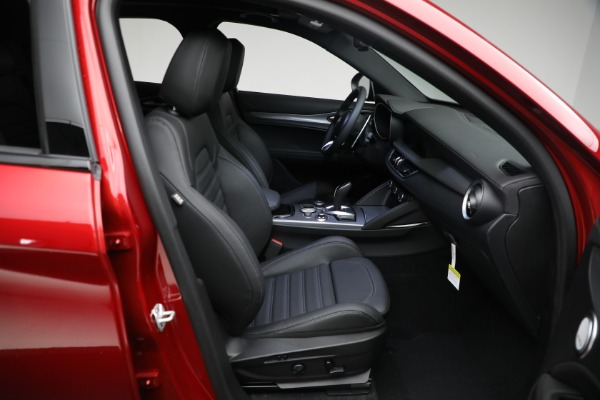 New 2024 Alfa Romeo Stelvio Veloce for sale Sold at Maserati of Westport in Westport CT 06880 23
