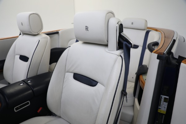 Used 2010 Rolls-Royce Phantom Drophead Coupe for sale Sold at Maserati of Westport in Westport CT 06880 25