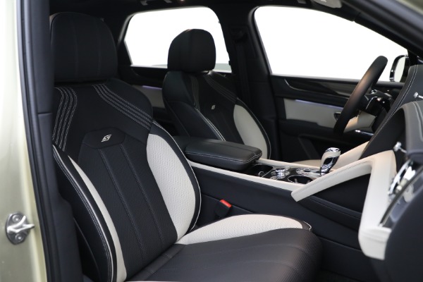 New 2023 Bentley Bentayga S V8 for sale $249,900 at Maserati of Westport in Westport CT 06880 21