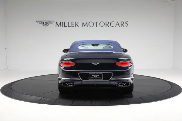 Used 2022 Bentley Continental GTC V8 for sale Sold at Maserati of Westport in Westport CT 06880 18