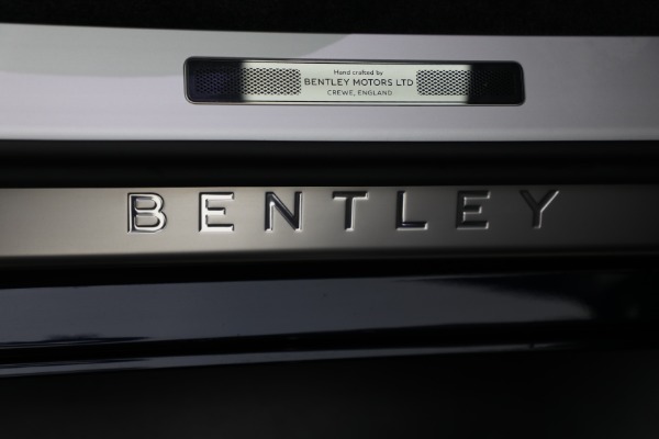 Used 2022 Bentley Continental GTC V8 for sale Sold at Maserati of Westport in Westport CT 06880 27