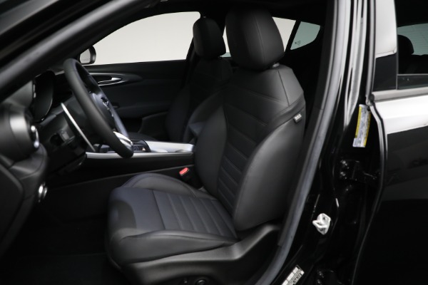 New 2024 Alfa Romeo Tonale Ti for sale Sold at Maserati of Westport in Westport CT 06880 28