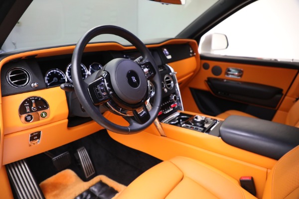 Used 2022 Rolls-Royce Cullinan for sale Sold at Maserati of Westport in Westport CT 06880 17