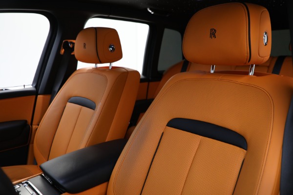 Used 2022 Rolls-Royce Cullinan for sale Sold at Maserati of Westport in Westport CT 06880 18