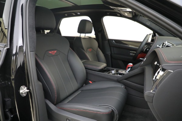 Used 2024 Bentley Bentayga V8 for sale $179,900 at Maserati of Westport in Westport CT 06880 21