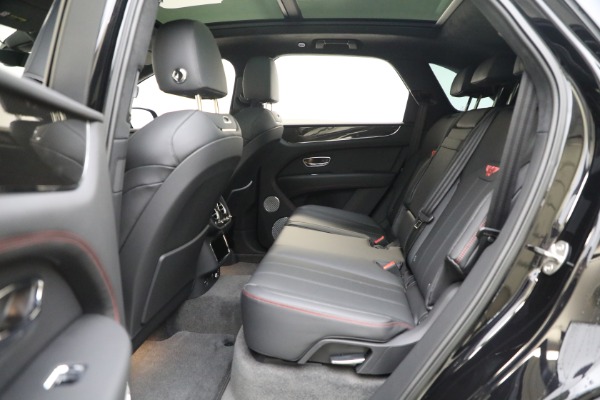 Used 2024 Bentley Bentayga V8 for sale $179,900 at Maserati of Westport in Westport CT 06880 24
