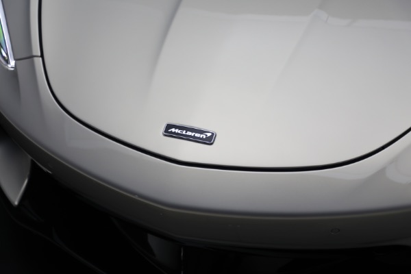Used 2020 McLaren GT Luxe for sale Sold at Maserati of Westport in Westport CT 06880 17