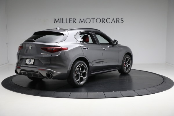 Used 2022 Alfa Romeo Stelvio Veloce for sale $31,900 at Maserati of Westport in Westport CT 06880 15