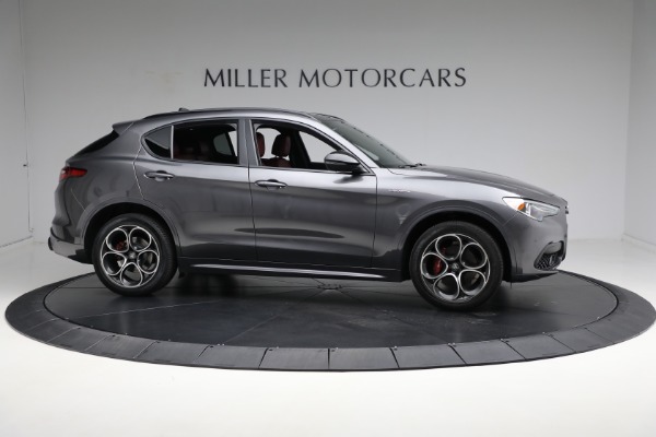 Used 2022 Alfa Romeo Stelvio Veloce for sale $31,900 at Maserati of Westport in Westport CT 06880 21