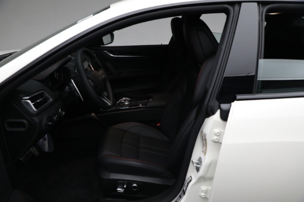 New 2024 Maserati Ghibli Modena Ultima Q4 for sale Sold at Maserati of Westport in Westport CT 06880 27