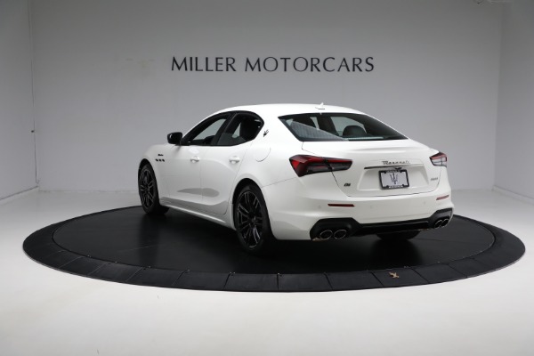 New 2024 Maserati Ghibli Modena Ultima Q4 for sale Sold at Maserati of Westport in Westport CT 06880 10