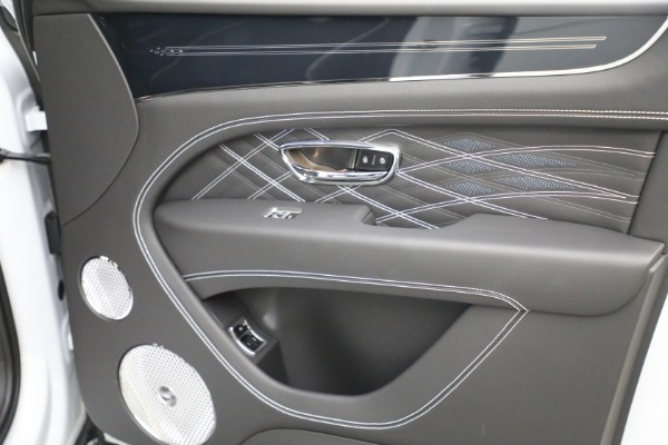 New 2023 Bentley Bentayga EWB Azure V8 First Edition for sale Sold at Maserati of Westport in Westport CT 06880 20