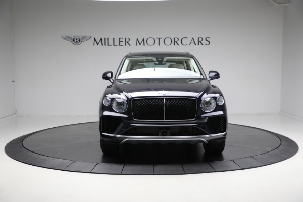 Used 2024 Bentley Bentayga EWB V8 for sale $204,900 at Maserati of Westport in Westport CT 06880 16