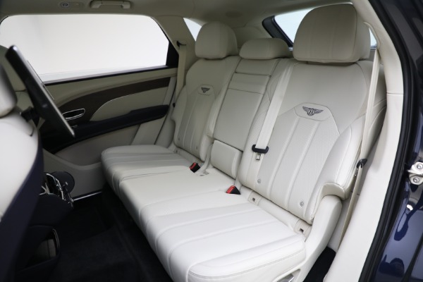 New 2024 Bentley Bentayga EWB V8 for sale $204,900 at Maserati of Westport in Westport CT 06880 23