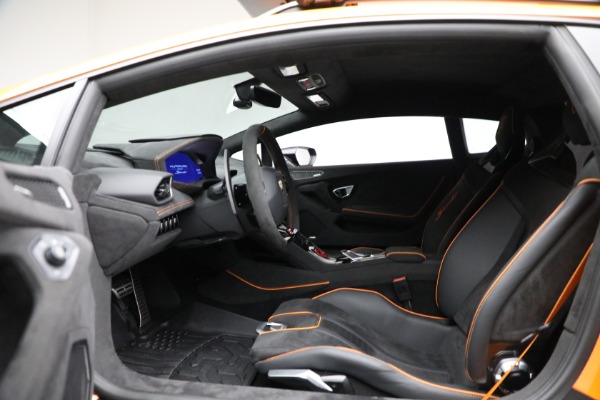 Used 2023 Lamborghini Huracan Sterrato for sale Sold at Maserati of Westport in Westport CT 06880 13