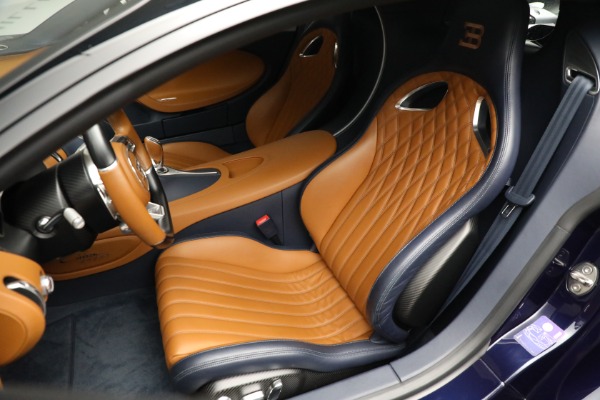 Used 2020 Bugatti Chiron Sport for sale Sold at Maserati of Westport in Westport CT 06880 17