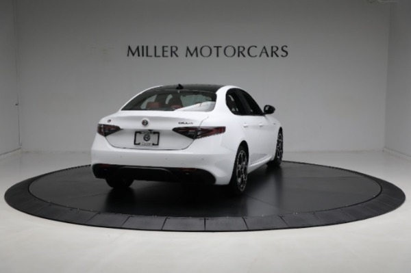 New 2024 Alfa Romeo Giulia Veloce for sale Sold at Maserati of Westport in Westport CT 06880 15