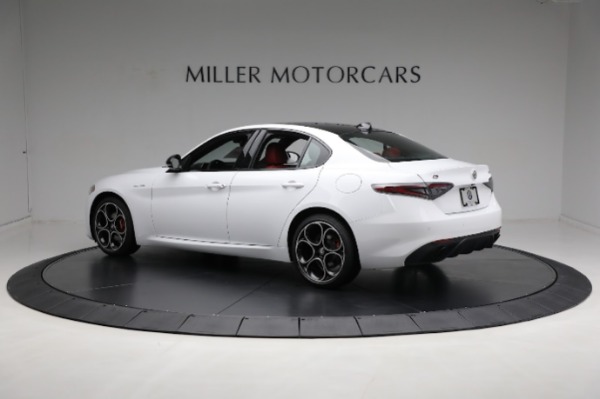 New 2024 Alfa Romeo Giulia Veloce for sale Sold at Maserati of Westport in Westport CT 06880 9