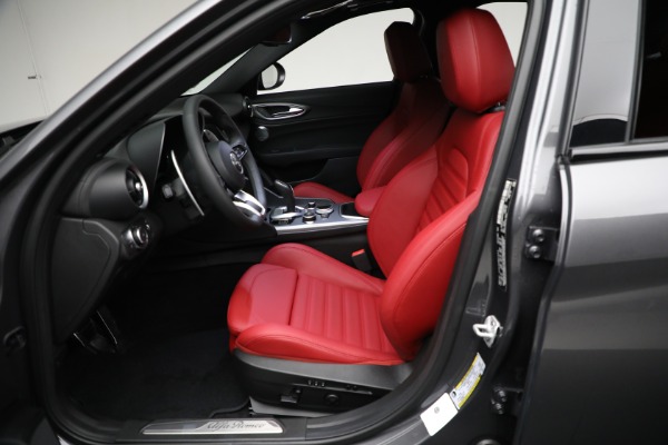 New 2024 Alfa Romeo Giulia Veloce for sale Sold at Maserati of Westport in Westport CT 06880 26