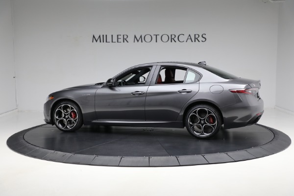 New 2024 Alfa Romeo Giulia Veloce for sale $57,370 at Maserati of Westport in Westport CT 06880 8