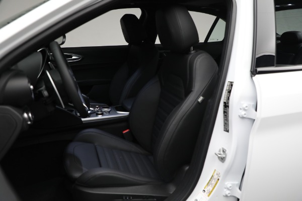 New 2024 Alfa Romeo Giulia Veloce for sale Sold at Maserati of Westport in Westport CT 06880 26