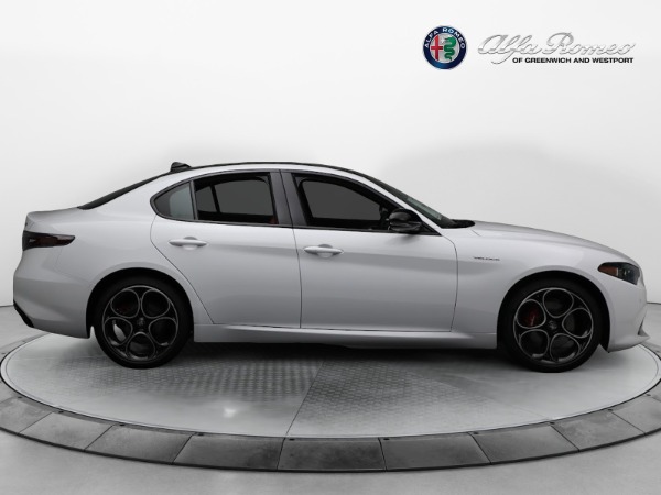 New 2024 Alfa Romeo Giulia Veloce for sale $56,710 at Maserati of Westport in Westport CT 06880 18
