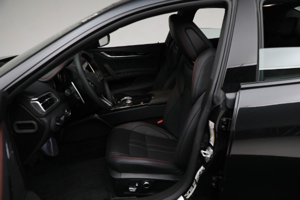 New 2024 Maserati Ghibli Modena Ultima Q4 for sale Sold at Maserati of Westport in Westport CT 06880 24