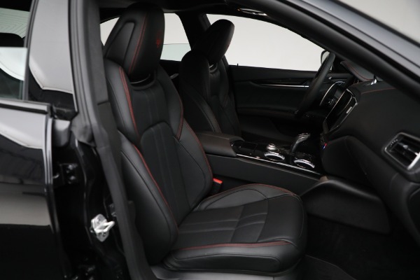 New 2024 Maserati Ghibli Modena Ultima Q4 for sale Sold at Maserati of Westport in Westport CT 06880 28