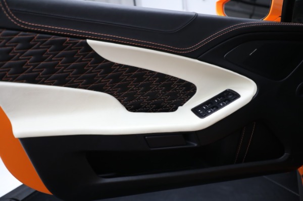 Used 2018 Aston Martin Vanquish Zagato Speedster for sale $650,000 at Maserati of Westport in Westport CT 06880 19