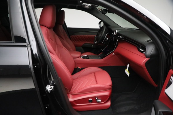 New 2024 Maserati Grecale Trofeo for sale Sold at Maserati of Westport in Westport CT 06880 26