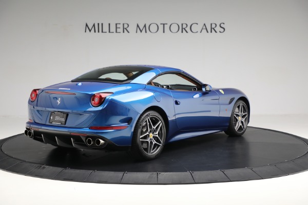 Used 2016 Ferrari California T for sale Sold at Maserati of Westport in Westport CT 06880 17