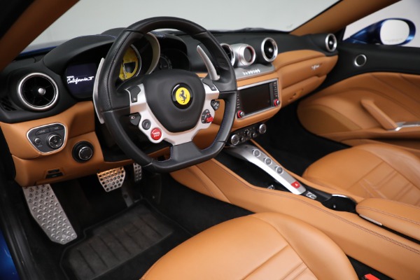 Used 2016 Ferrari California T for sale Sold at Maserati of Westport in Westport CT 06880 19
