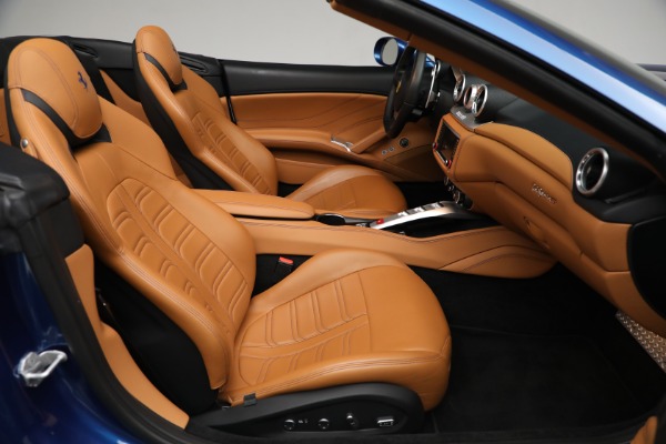 Used 2016 Ferrari California T for sale Sold at Maserati of Westport in Westport CT 06880 24