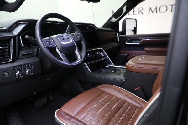 Used 2024 GMC Sierra 2500HD Denali Ultimate for sale $89,900 at Maserati of Westport in Westport CT 06880 11
