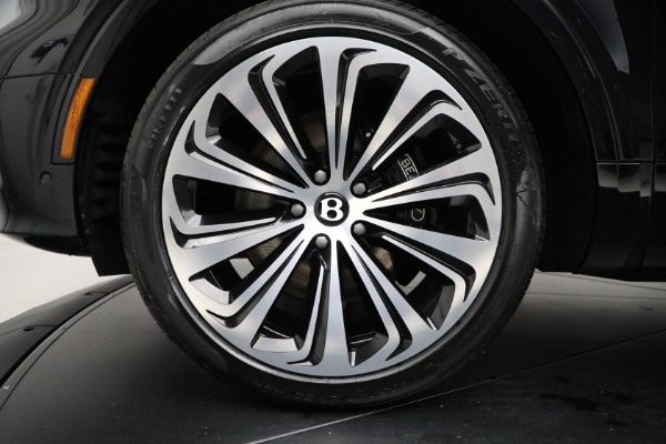 New 2024 Bentley Bentayga EWB Azure V8 for sale $317,660 at Maserati of Westport in Westport CT 06880 17