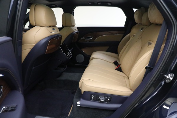 New 2024 Bentley Bentayga EWB V8 for sale Sold at Maserati of Westport in Westport CT 06880 23