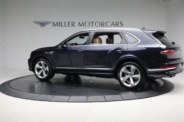 New 2024 Bentley Bentayga EWB V8 for sale $271,585 at Maserati of Westport in Westport CT 06880 5