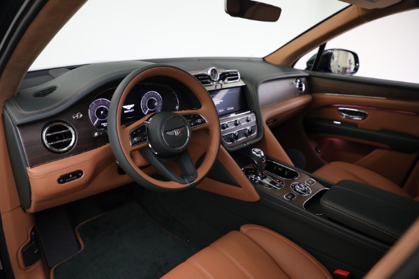 New 2024 Bentley Bentayga V8 for sale $252,225 at Maserati of Westport in Westport CT 06880 16