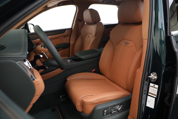 New 2024 Bentley Bentayga V8 for sale $252,225 at Maserati of Westport in Westport CT 06880 18