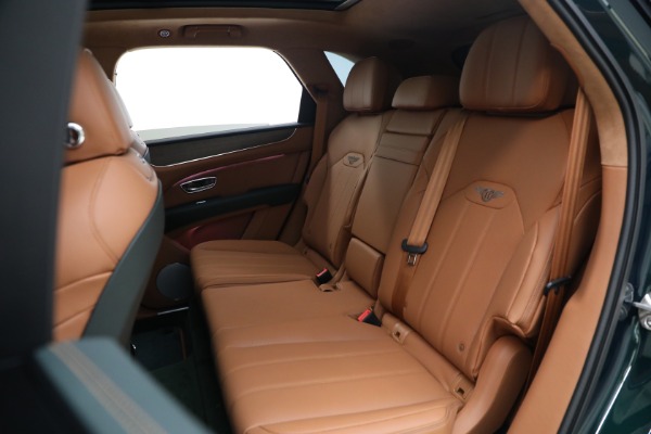 New 2024 Bentley Bentayga V8 for sale $252,225 at Maserati of Westport in Westport CT 06880 24