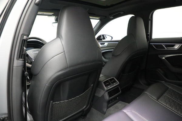 Used 2022 Audi RS 6 Avant 4.0T quattro Avant for sale Sold at Maserati of Westport in Westport CT 06880 17
