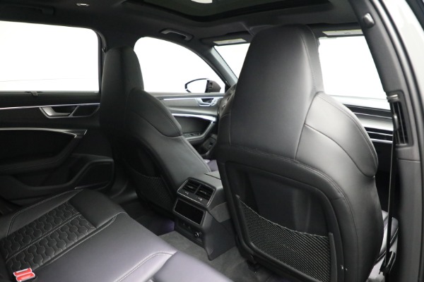 Used 2022 Audi RS 6 Avant 4.0T quattro Avant for sale Sold at Maserati of Westport in Westport CT 06880 22