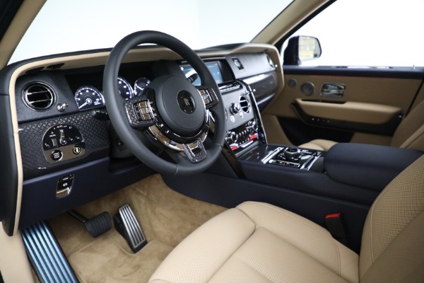Used 2024 Rolls-Royce Black Badge Cullinan for sale Sold at Maserati of Westport in Westport CT 06880 28