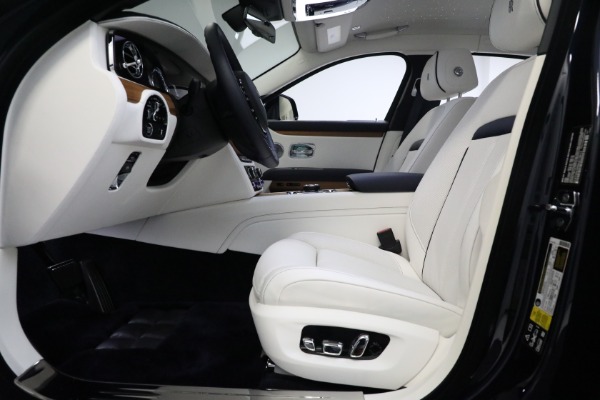 Used 2022 Rolls-Royce Ghost for sale Sold at Maserati of Westport in Westport CT 06880 18