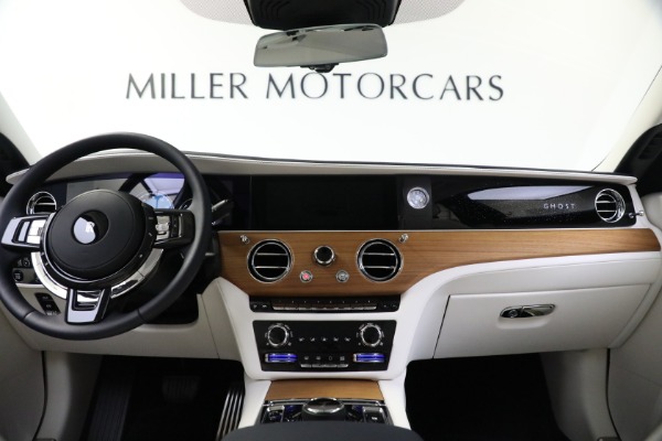 Used 2022 Rolls-Royce Ghost for sale Sold at Maserati of Westport in Westport CT 06880 4